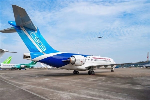 马航考虑购买中国商用飞机：C909、C919都在评估中