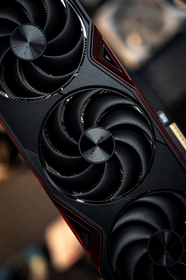 甜品级门将显卡登场！七彩虹战斧RTX 5060 Ti已开售：有原价款